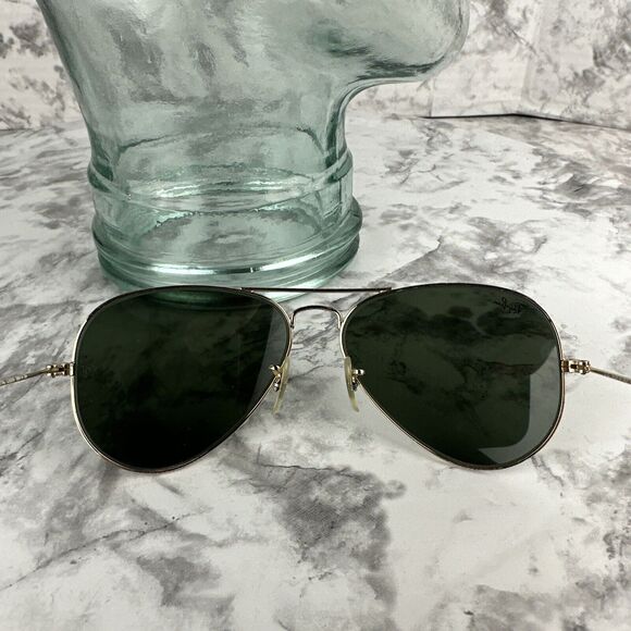 Ray Ban Vintage Aviator Large Gold Metal Sunglasses‎ RB8026 Made in Italy main image 5